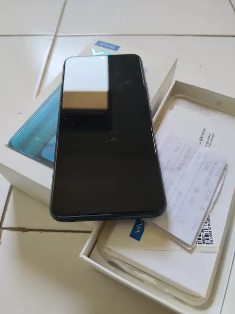 Vivo Y12