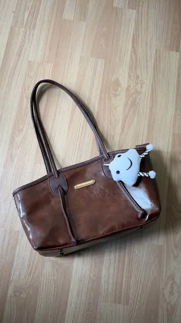 Amira Totebag