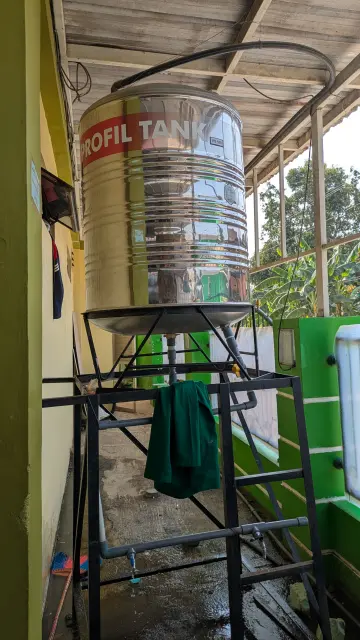 Air Minum Isi Ulang - Foto 2
