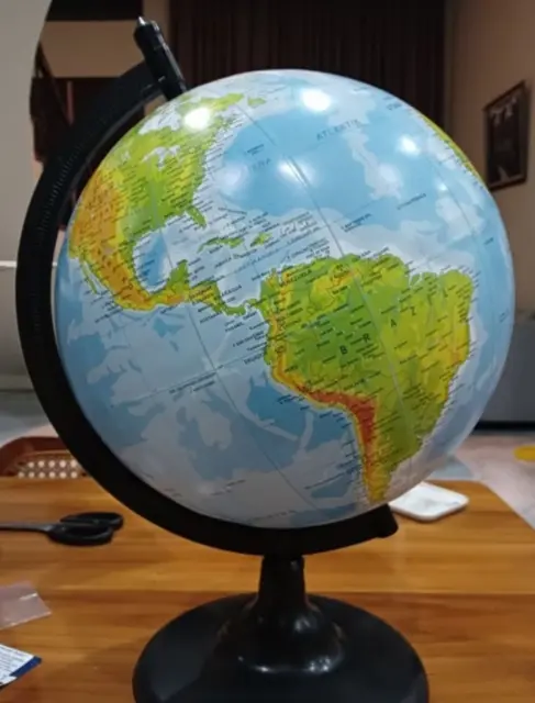Globe